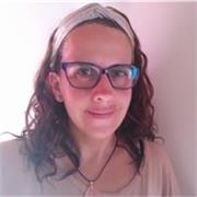 Profesora y traductora pública de ingles. Amplia experiencia en clases a distancia y presenciales.