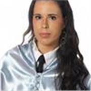 Me defino como una persona amable y responsable. Voy a dar clase a niños de 3 a 12 años