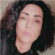 Imparisco lezioni di inglese, francese e tedesco ai ragazzi di tutte le scuole, qualsiasi ordine grado. Diploma di istituto tecnico per il turismo e istituto alberghiero, con esperienze di lavoro all'estero