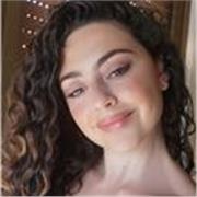 Studentessa di giurisprudenza e diplomata al liceo classico offre ripetizioni di italiano, diritto, storia, filosofia, latino e greco 