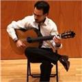 Clases de guitarra española. profesor titulado. todas las edades y niveles. 20 años de experiencia