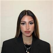 Laureanda in mediazione linguistica offre lezioni / aiuti con i compiti nella lingua Italiana e inglese