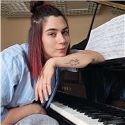Impartisco lezioni di pianoforte, teoria e solfeggio o