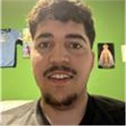 Soy entrenador de futbol base y tengo un Grado Medio de Deportes 