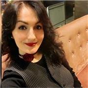 Italian tutor teaches students for all ages from entry level