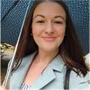 A dedicated and experienced English tutor ready to help you achieve your language goals