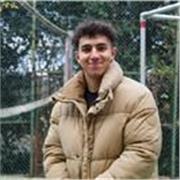 Mi rendo disponibile ad aiutare in italiano e ad aiutare in storia, con lo svolgimento dei compiti dopo scuola