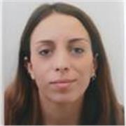 Studentessa universitaria impartisce ripetizioni di inglese