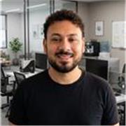 Apasionado por la historia argentina con gran vocación para enseñar a niños