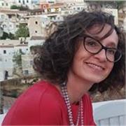 Vuoi imparare 
​ Oltre il 'Ciao': impara a pensare, scherzare e sognare in italiano con me.  