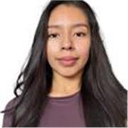 Soy Chiara Tacuri, me considero una persona amable y empática, me encantaría enseñar ingles a alumnos de infantil o primaria.