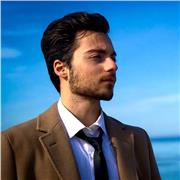 Neolaureato in Economia e Marketing