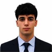 Profesor de castellano e inglés joven con experiencia.