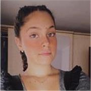 Diplomata in Servizi Socio-Sanitari, insegno a scuola elementare / media
