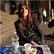 Laureanda in advertising e marketing impartisce ripetizioni di italiano, storia, storia dell'arte o altre materie umanistiche. In caso di studenti di scuola elementare offro ripetizioni su tutte le materie del programma