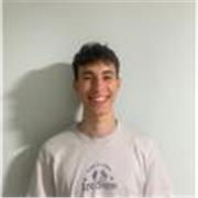 Soy cercano, paciente y amigable. Con gran pasión y cercanía con los niños 