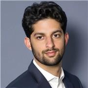 Medizinstudent im letzten Jahr bietet Nachhilfe in naturwissenschaftlichen Fächern