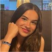 Soy una estudiante universitaria de Educación Primaria con experiencia en clases particulares a alumnos de Primaria.