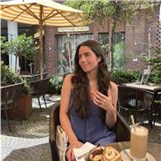 Profesora de castellano apta para todas las edades