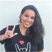 Professora de Libras com experiência há 4 anos e 9 meses com os alunos ouvintes