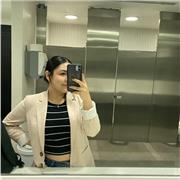 Maestra de apoyo para materias básicas de primaria o especialidad de turismo en carrera de titulación