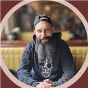 Really passionate about music and focused in delivering the best experience when it comes to drumming