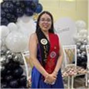 Soy una profesora de matemáticas dispuesta a dar clases a niños/as de todas las edades 