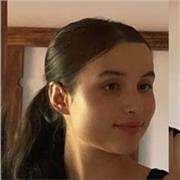 I teach online biology lessons up to GCSE, having achieved a 9 at GCSE and an A at A-level, and I’m currently studying Medicine.