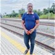 I give English lessons to suit your Levels needs.