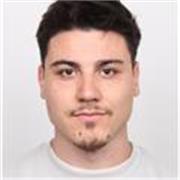 Dinámico y competente para la enseñanza de contenido relacionado con ejercicio, salud y deporte