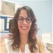 Ingeniera técnica agrícola, clases de matemáticas, biologia, tecnología, física y química de ESO.