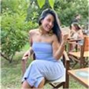 Profesora titulada en Danza Contemporánea, con enfoque psicoterapéutico. Especializada en educación temprana y educación especial.