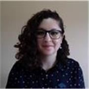 Profesora de Física y Astronomía brinda clases online para estudiantes de educación media y universitarios