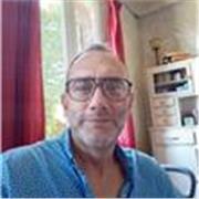 Formateur bilingue expérimenté propose des cours d'anglais sur mesure pour adultes et enfants à Lisieux.