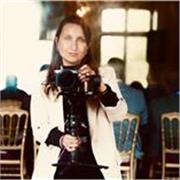 Profesora dinámica y divertida apta para toda edad