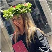 Tutor Laureata in Scienze Chimiche - Lezioni di Chimica, Chimica Organica e Industriale per Studenti.