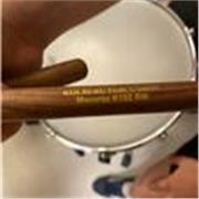 Profesor de percusión imparte clases de percusión y lenguaje musical