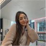 Studentessa universitaria tornata in Italia dopo 2 anni negli USA si rende disponibile per ripetizioni o aiuto in inglese