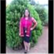 Soy una persona a la que le gusta leer, tengo el grado de Abogada y también técnico superior universitario en Química.