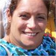 ¡Hola! Hi! Hallo! Salut! Ciao!
Sono Laura, un'insegnante di lingue straniere e Traduttrice da 12 anni. Amo insegnare e trasmettere la mia passione per le culture e le lingue straniere. 
Non vedo l'ora di iniziare le nostre lezioni insieme! 😊