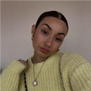 PROFESORA AMANTE DE LOS NIÑOS Y LOS IDIOMAS