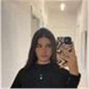 Estudiante de Historia del Arte en Salamanca, sin experiencia en educación pero sí con el trato y cuidado de niños. 