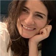 Lezioni di diritto su misura per lo studente in questione. Insegnate preparata, paziente e appassionata di insegnamento.