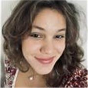 Profesora bilingüe de francés y inglés con experiencia enseñando a estudiantes internacionales 