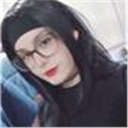 Soy una estudiante de magisterio con ganas de enseñar a estudiantes de Primaria, me gusta mucho enseñar la lengua española.