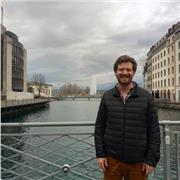 Tomás