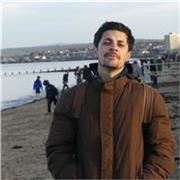 Autodidacta músical con experiencia en piano y guitarra ofrece clases de lenguaje musical