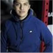 Entrenador deportivo, preparador físico, ofrece clases para mejorar el rendimiento deportivo, aprender las bases del movimiento, generando una buena estructura física desde lo básico a lo más complejo