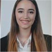 Soy una chica con titulación oficial de nivel de Cambridge, tengo dos años de experiencia con clases de inglés a niños de ESO