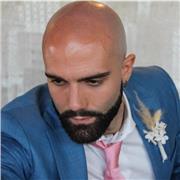 Ciao! Sono Marco e sono disposto a lezioni on-line e in presenza con te.
Posso darti un aiuto con psicologia, lettere e sport